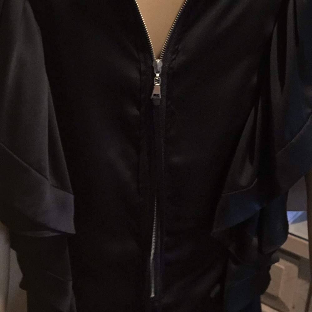 Top - Picture 7 of 8